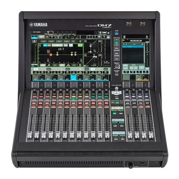 Yamaha DM7C console de mixage 72 ch 60 bus
