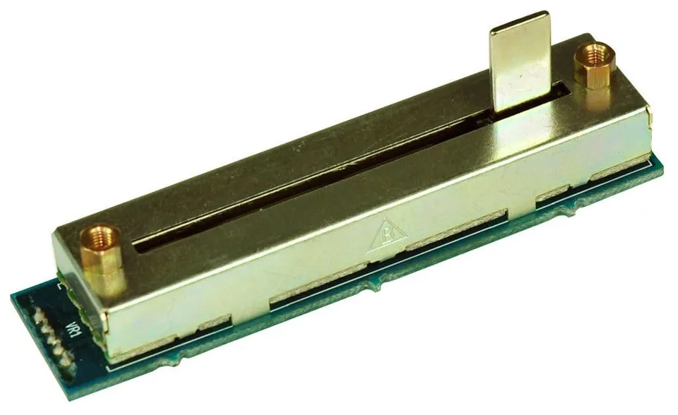 Behringer CFM-1 Ultraglide module crossfader DJX400 DX626
