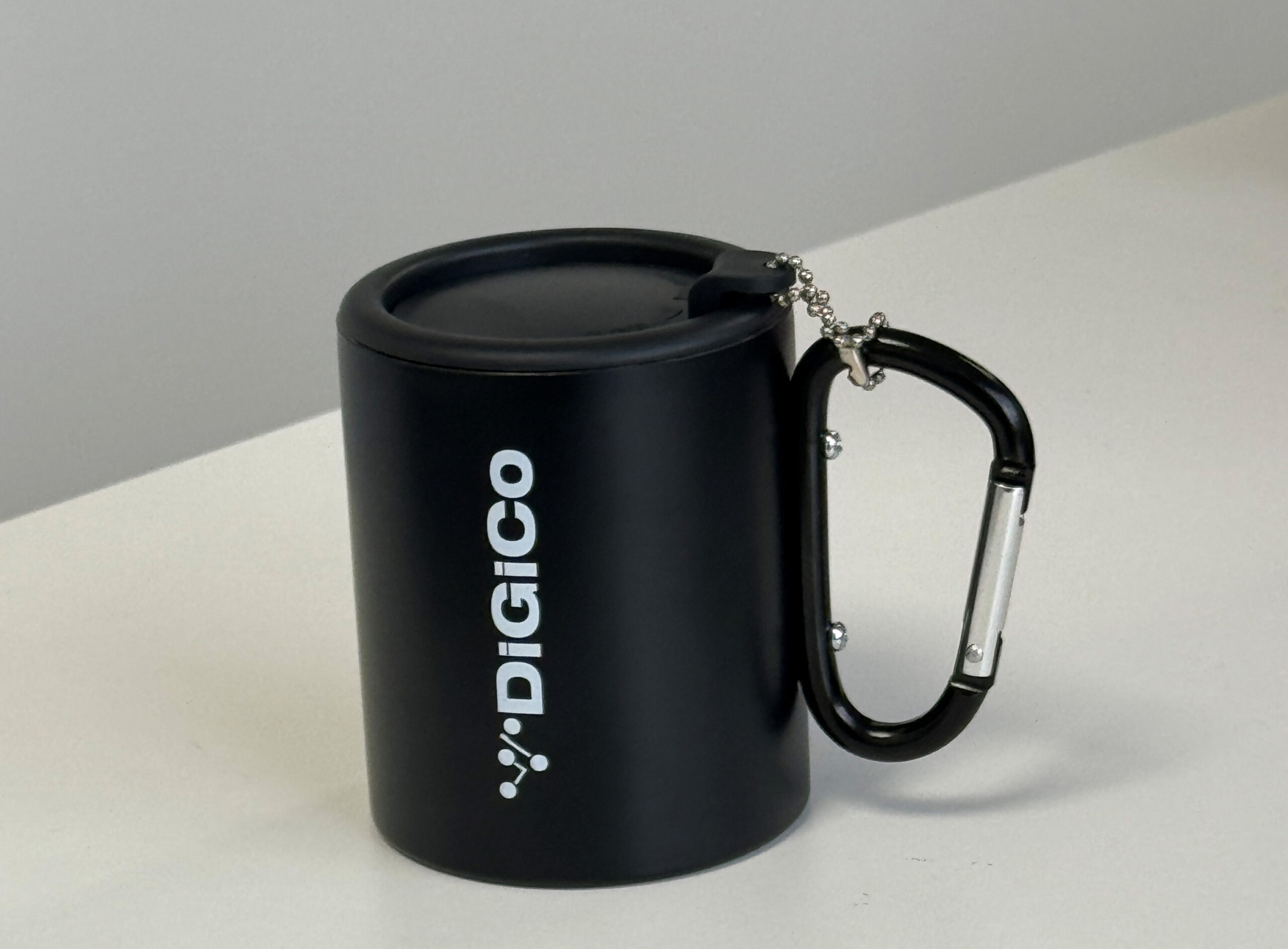 DiGiCo SD-Range mug mousqueton inox noir 300 ml