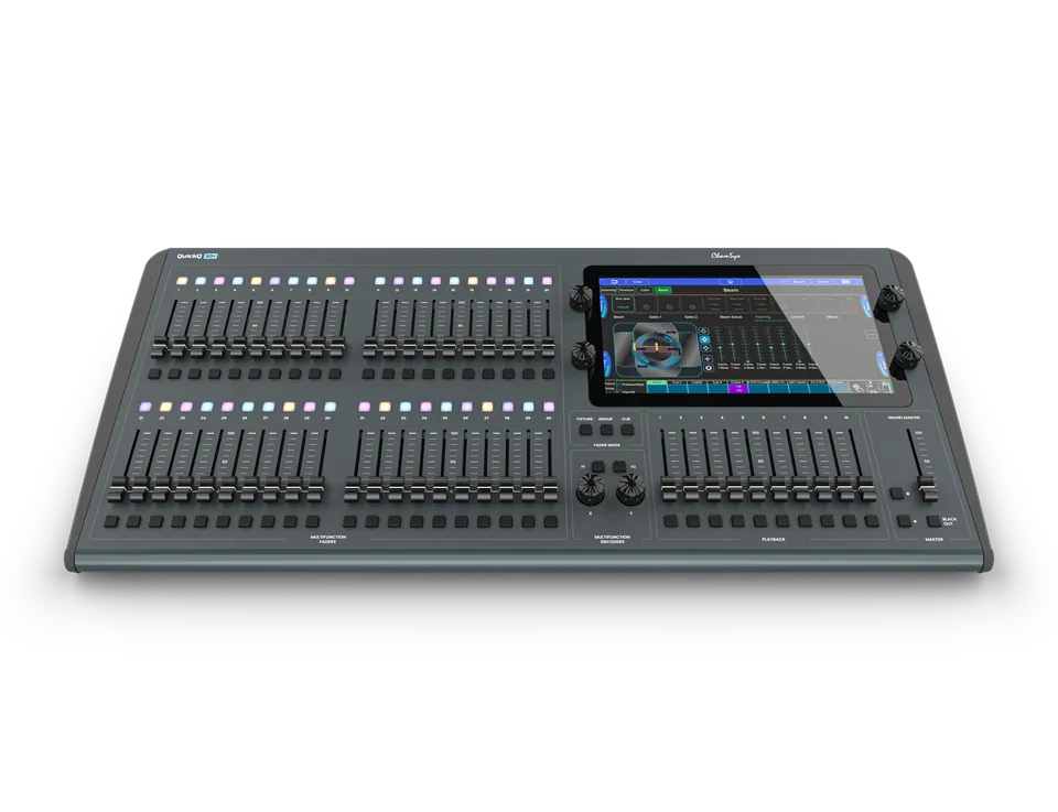 ChamSys QuickQ 30+ console éclairage 4 univers DMX