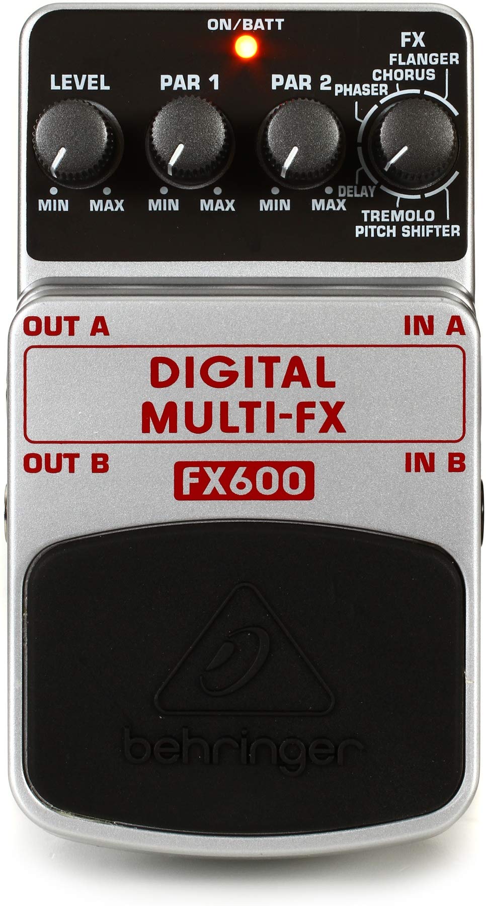 Behringer UM300 pédale distortion guitare Ultra Metal