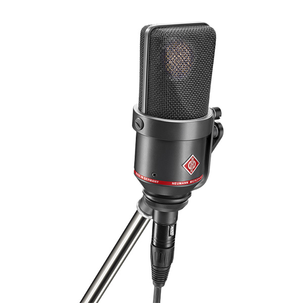 Neumann TLM170 micro statique cardioide suspension