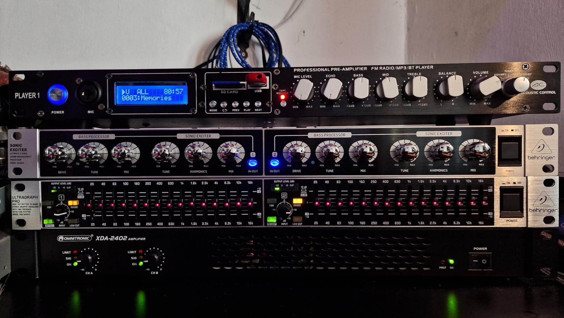 Behringer SX3040 V2 Sonic Exciter processeur de son stéréo 2 canaux