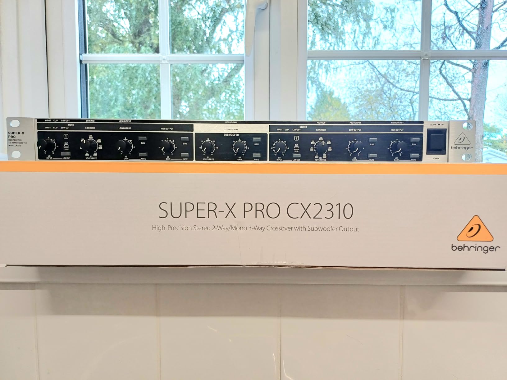 Behringer Super-X Pro CX2310 V2 filtre actif 2 voies