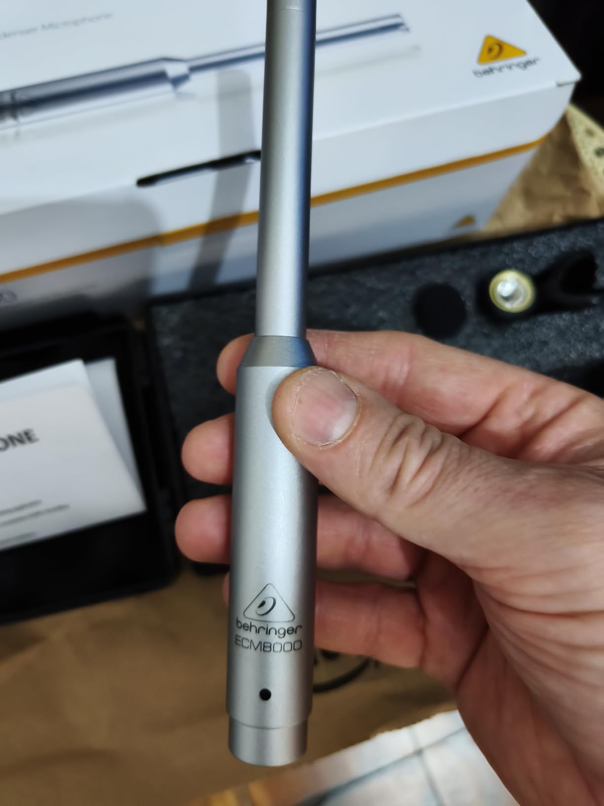 Behringer Microphones ECM8000 Microphone Mesure Omnidirectionnel